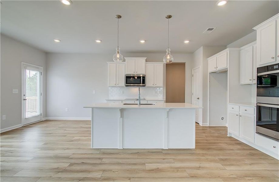 Furnished interior view inside a new home in Chapel Hill, Newnan (Image 3).