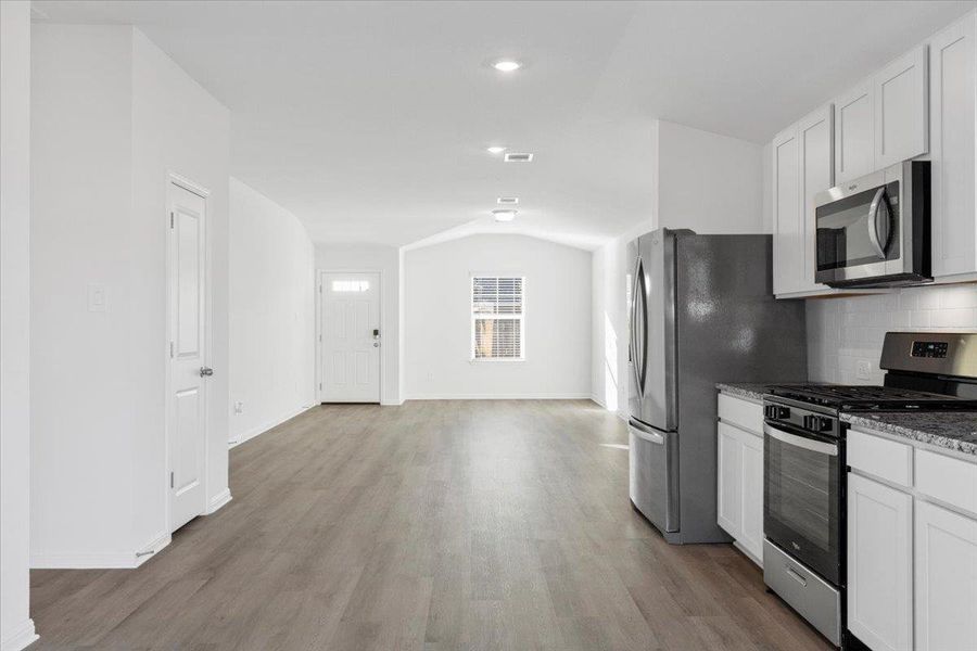 Image 28 of a home in Waterstone Crossing. Image 28 of a home in Waterstone Crossing.