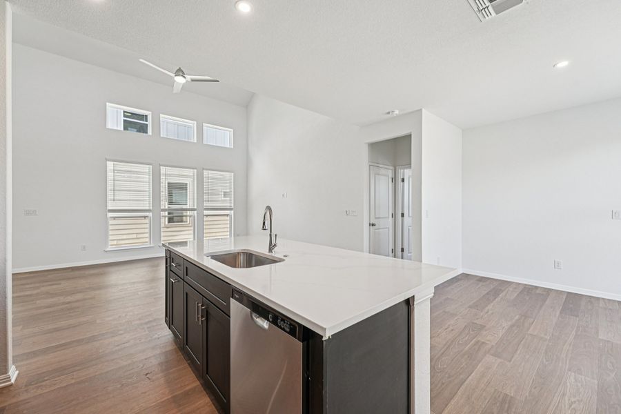 Furnished interior view inside a new home in Porter Country, Buda (Image 4).