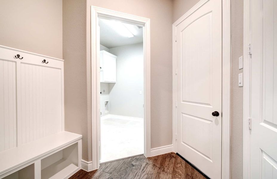 Representative unfurnished interior of a home built from the 3030 by Ravenna Homes in The Woodlands Hills 65′, Willis (Image 35). Representative unfurnished interior of a home built from the 3030 by Ravenna Homes in The Woodlands Hills 65′, Willis (Image 35).