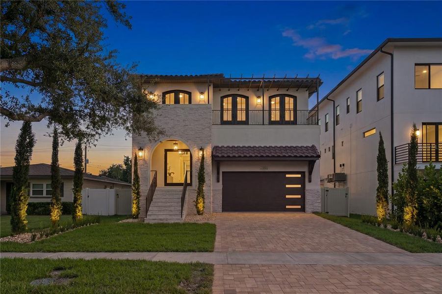 Front exterior of a new home in , Tampa, FL, highlighting curb appeal (Image 29). Front exterior of a new home in , Tampa, FL, highlighting curb appeal (Image 29).