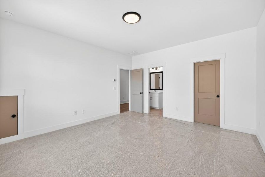 Spacious, unfurnished interior of a new home in , Marietta (Image 42).