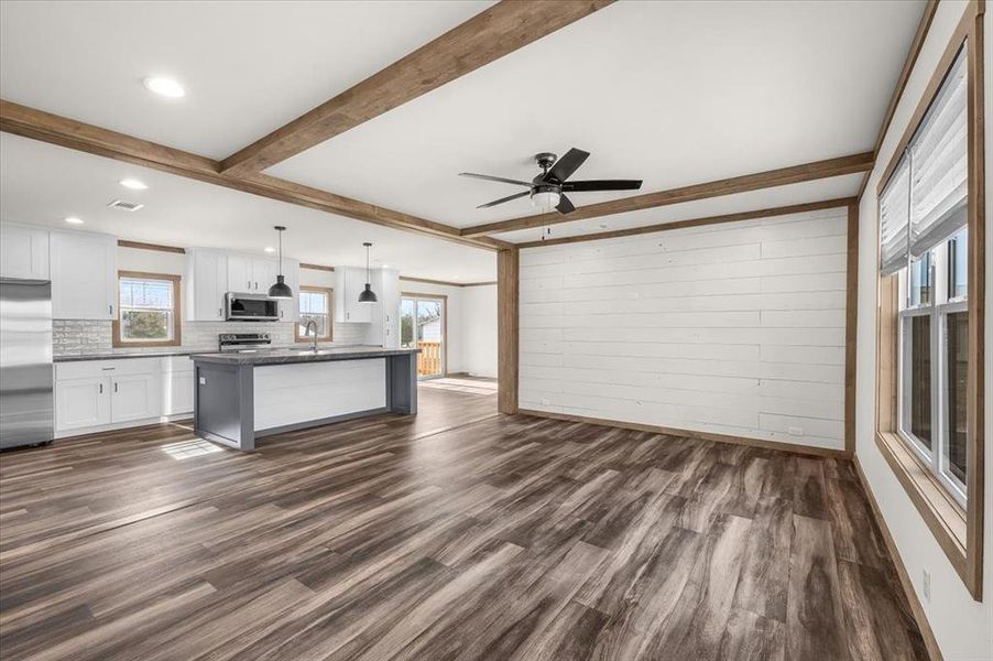 Spacious, unfurnished interior of a new home in , Joshua (Image 13). Spacious, unfurnished interior of a new home in , Joshua (Image 13).