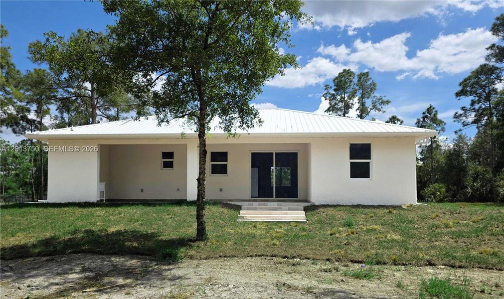 Exterior details and patio area of a home in , Clewiston (Image 20). Exterior details and patio area of a home in , Clewiston (Image 20).