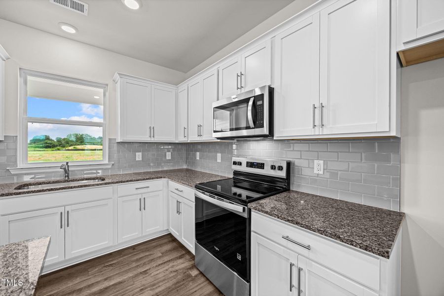 9-web-or-mls-BLS_0018