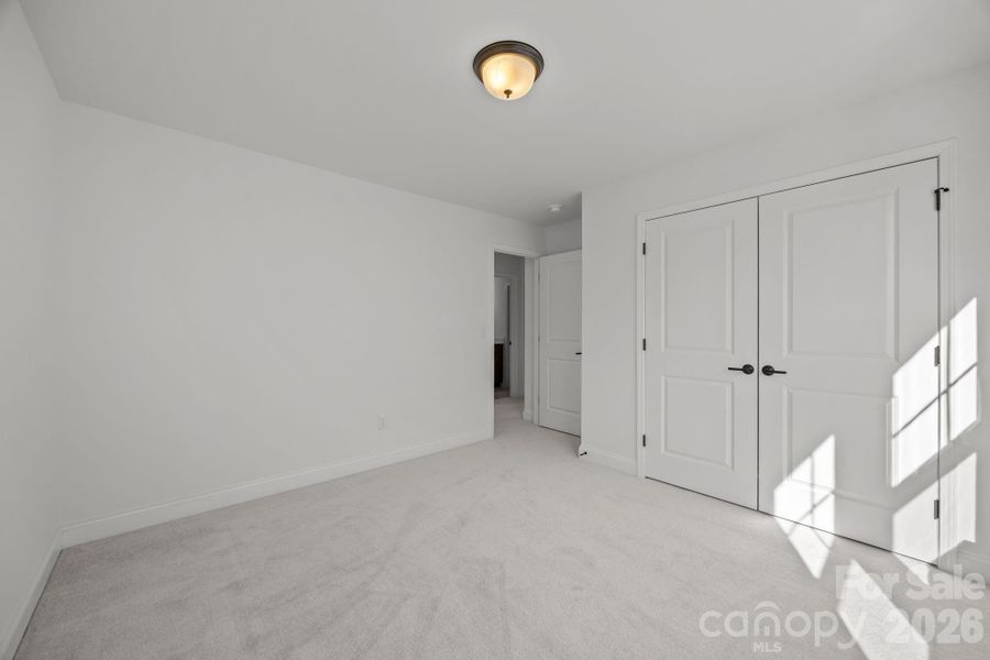 Spacious, unfurnished interior of a new home in Lakeside Glen, York (Image 23). Spacious, unfurnished interior of a new home in Lakeside Glen, York (Image 23).