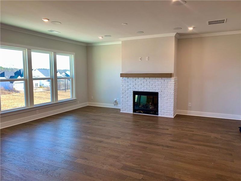 Spacious, unfurnished interior of a new home in Reunion, Flowery Branch (Image 13).