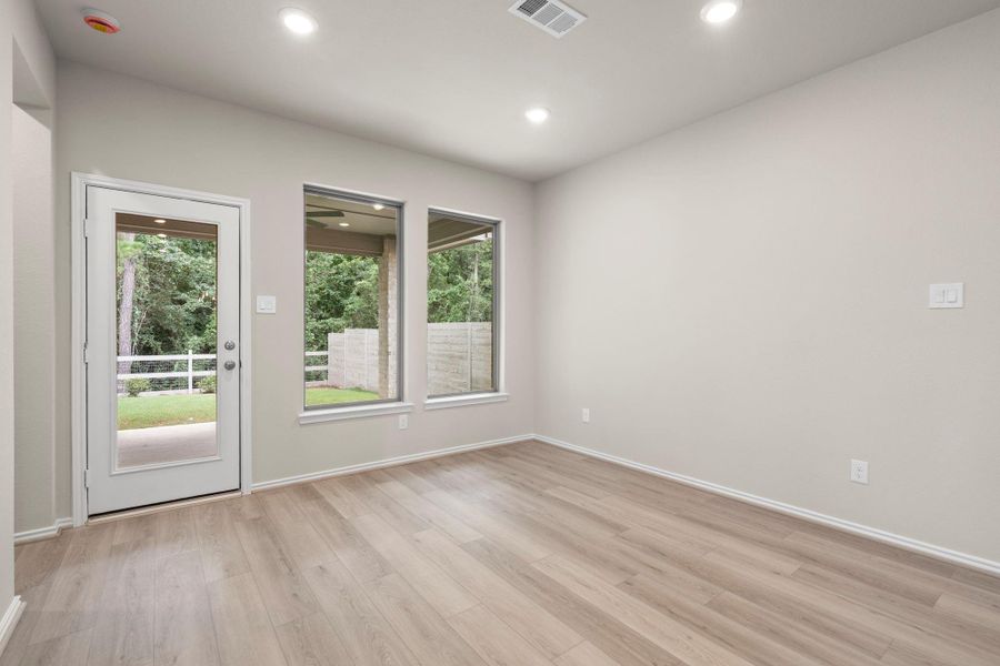 Spacious, unfurnished interior of a new home in Two Step Farm, Montgomery (Image 20). Spacious, unfurnished interior of a new home in Two Step Farm, Montgomery (Image 20).