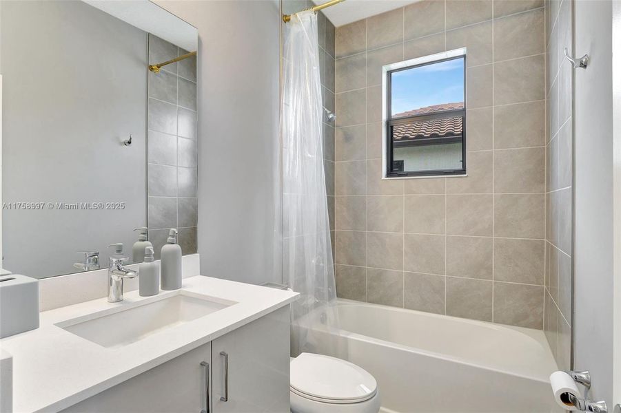 Furnished interior view inside a new home in , Ave Maria (Image 12).