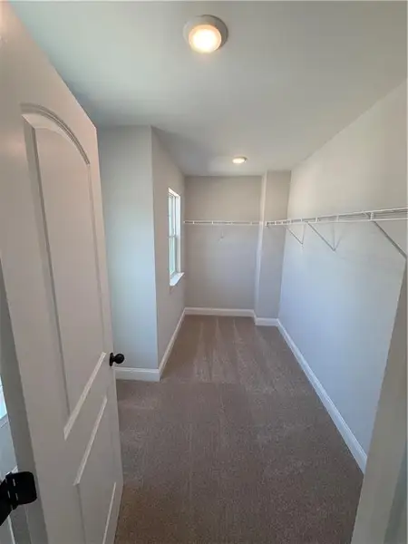 Spacious, unfurnished interior of a new home in Villas at Dawsonville, Dawsonville (Image 7).