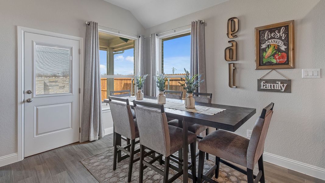 Furnished interior view inside a new home in Lakeview Pointe, Midlothian (Image 12).