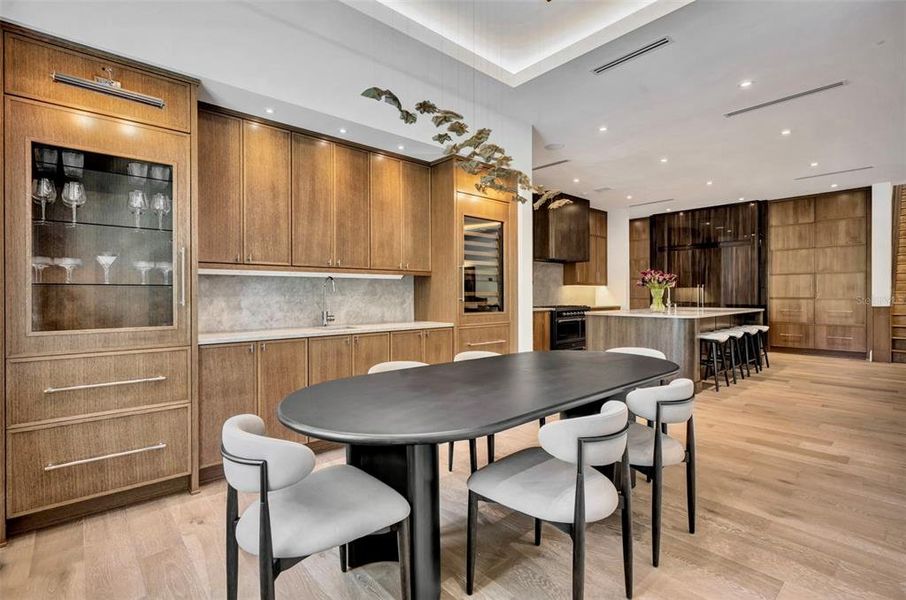 Furnished interior view inside a new home in , Winter Park (Image 17).