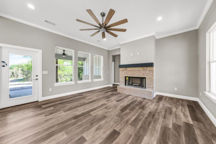 Representative unfurnished interior of a home built from the Loretta by Zeal Home Builders in Horizon Meadow Estates, Paradise (Image 29). Representative unfurnished interior of a home built from the Loretta by Zeal Home Builders in Horizon Meadow Estates, Paradise (Image 29).