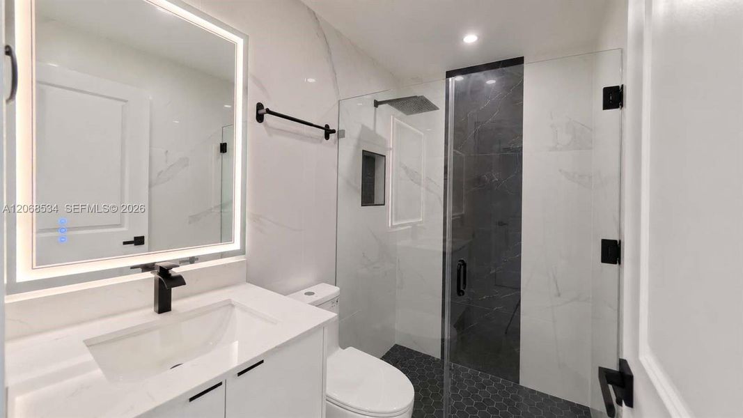Furnished interior view inside a new home in , Lehigh Acres (Image 9).