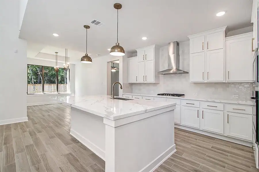 Furnished interior view inside a new home in Cross Creek West, Fulshear (Image 6).