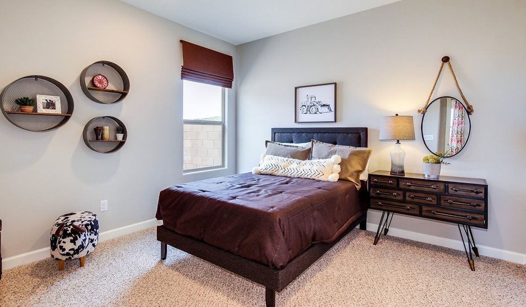 Furnished interior view inside a new home in Sycamore Vista, Vail (Image 32).