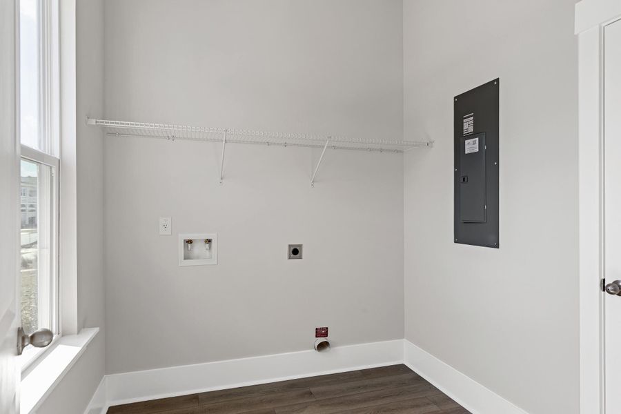 Spacious, unfurnished interior of a new home in Midtown at Nexton, Summerville (Image 30). Spacious, unfurnished interior of a new home in Midtown at Nexton, Summerville (Image 30).