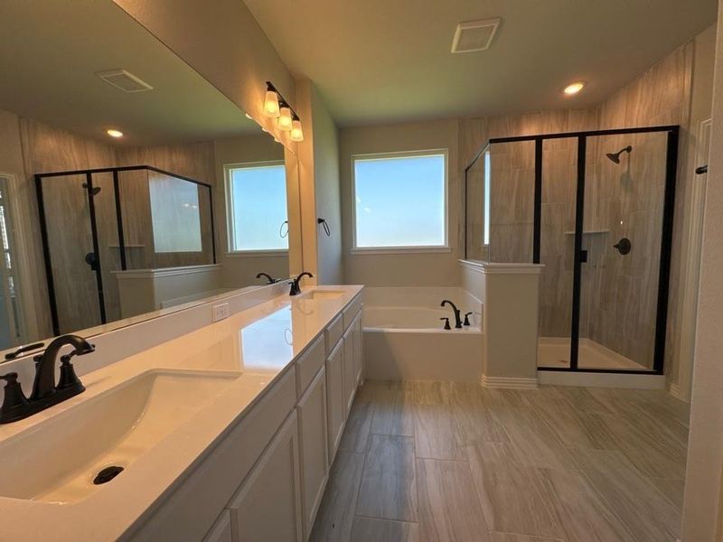 Furnished interior view inside a new home in Cedar Ridge Estates, Anna (Image 7).
