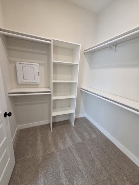 Spacious, unfurnished interior of a new home in Twin Oaks, Oakland (Image 15).