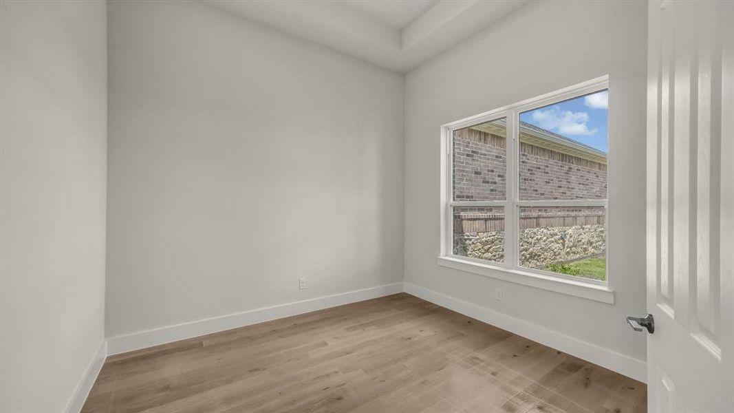 Spacious, unfurnished interior of a new home in Woodland Lakes Estates, Weatherford (Image 22).