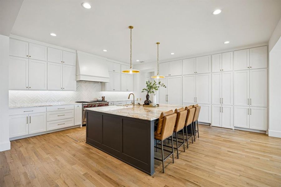 Furnished interior view inside a new home in , Dallas (Image 29).