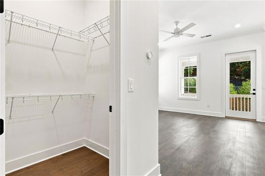 Spacious, unfurnished interior of a new home in Parkside Roswell, Roswell (Image 36).