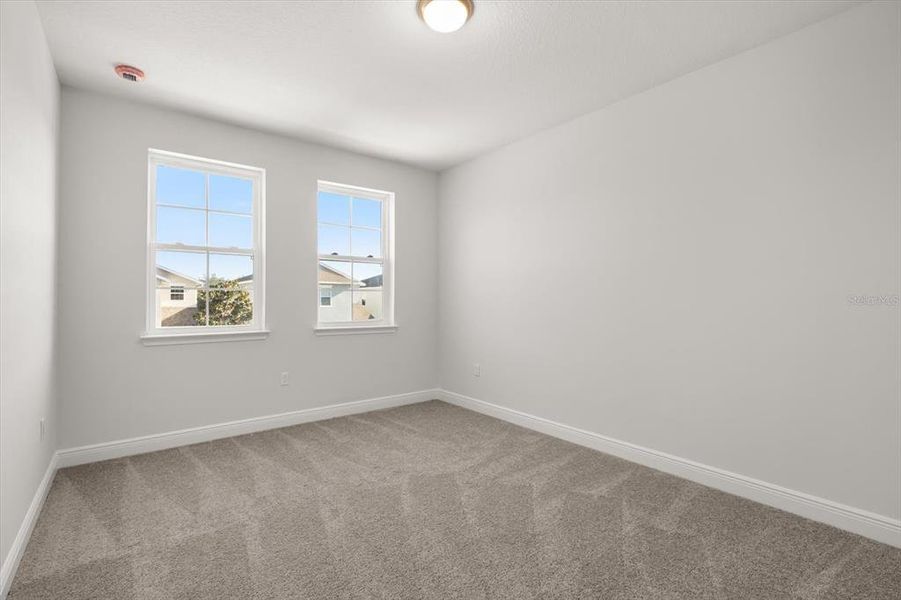 Spacious, unfurnished interior of a new home in , Casselberry (Image 13).