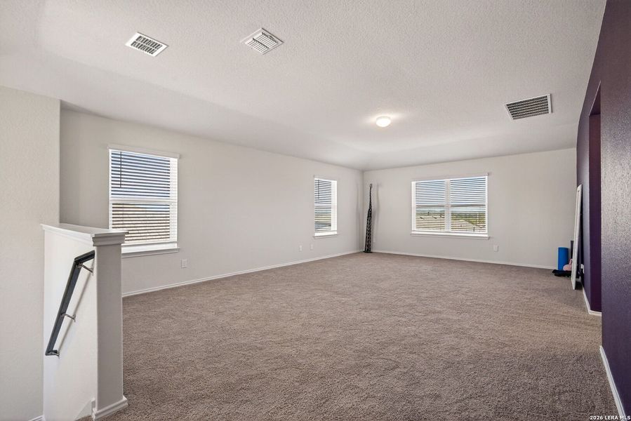 Spacious, unfurnished interior of a new home in Copper Canyon, Bulverde (Image 21). Spacious, unfurnished interior of a new home in Copper Canyon, Bulverde (Image 21).