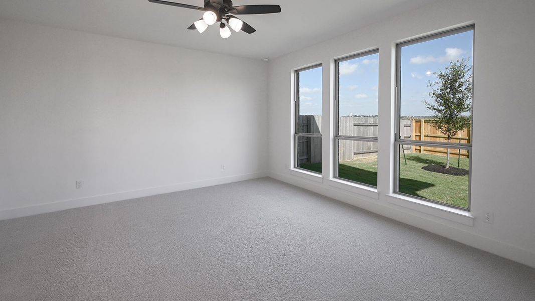 Spacious, unfurnished interior of a new home in Crosswinds, Kyle (Image 24).