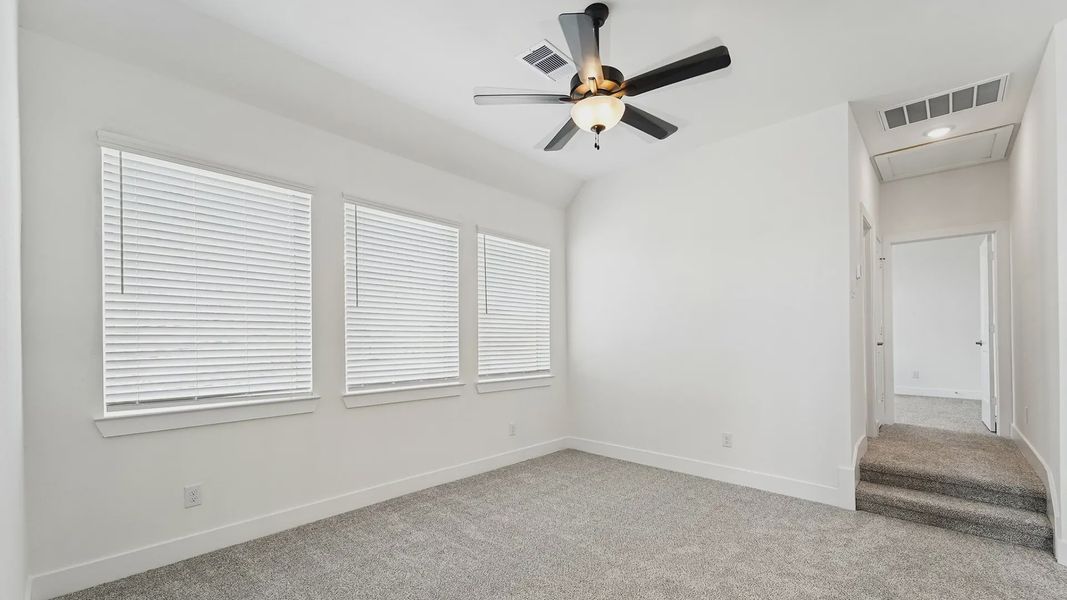 Representative unfurnished interior of a home built from the Cayman by Chesmar Homes in Crescent Bluff, Georgetown (Image 38).
