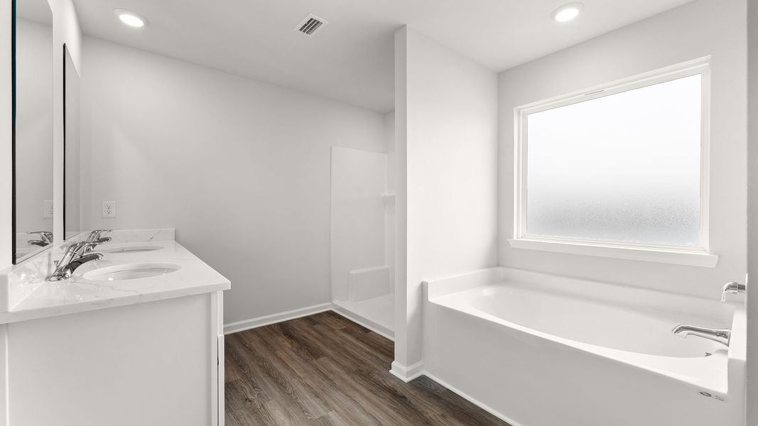 Furnished interior view inside a new home in Hodges Bayou Plantation, Panama City (Image 11).