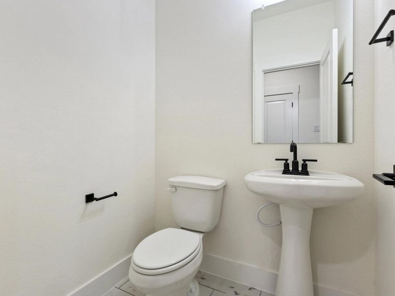 Furnished interior view inside a new home in Waverly Estates, Nevada (Image 10).