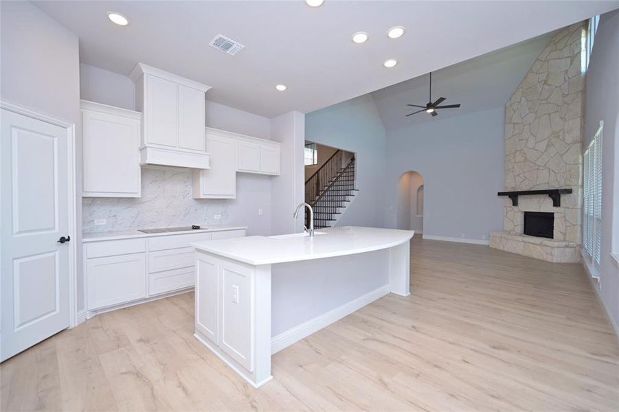Furnished interior view inside a new home in Coyote Crossing, Godley (Image 11).
