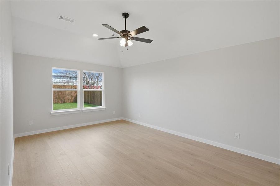 Spacious, unfurnished interior of a new home in , Boyd (Image 26).