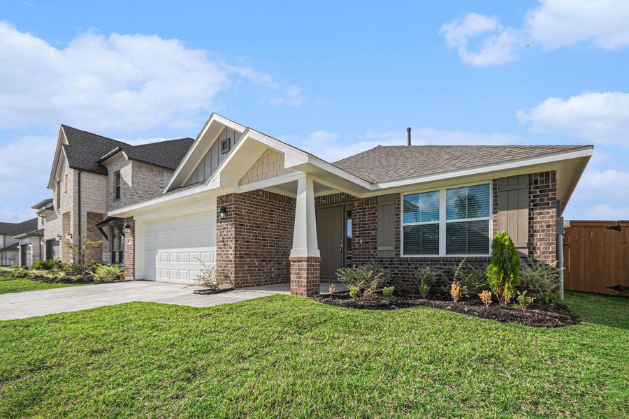Exterior details and patio area of a home in Lago Mar, La Marque (Image 2). Exterior details and patio area of a home in Lago Mar, La Marque (Image 2).