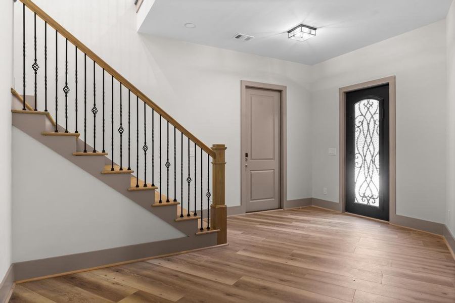 Spacious, unfurnished interior of a new home in , Peachtree Corners (Image 21). Spacious, unfurnished interior of a new home in , Peachtree Corners (Image 21).