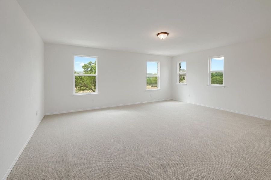 Spacious, unfurnished interior of a new home in River Bluff, Leander (Image 7).