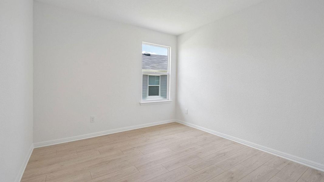 Spacious, unfurnished interior of a new home in Southgrove, Kyle (Image 11).