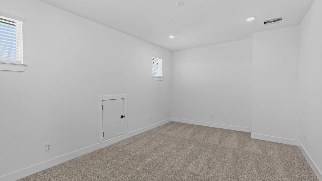 Spacious, unfurnished interior of a new home in Attwater 55s, Waller (Image 29).