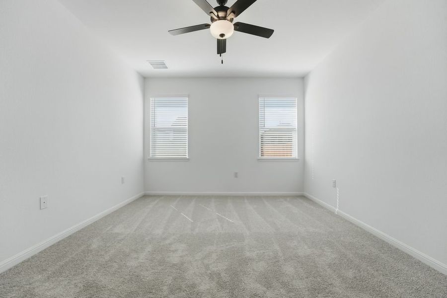Spacious, unfurnished interior of a new home in Lisso, Pflugerville (Image 16).