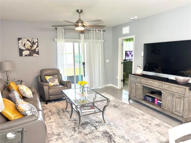 Furnished interior view inside a new home in Victoria Oaks, Deland (Image 34).