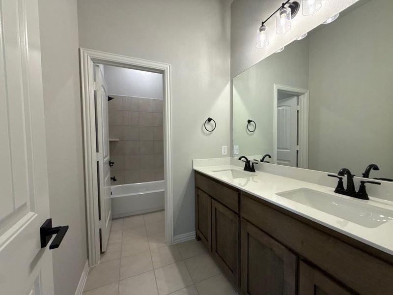 Furnished interior view inside a new home in Oak Grove Addition, Springtown (Image 13).
