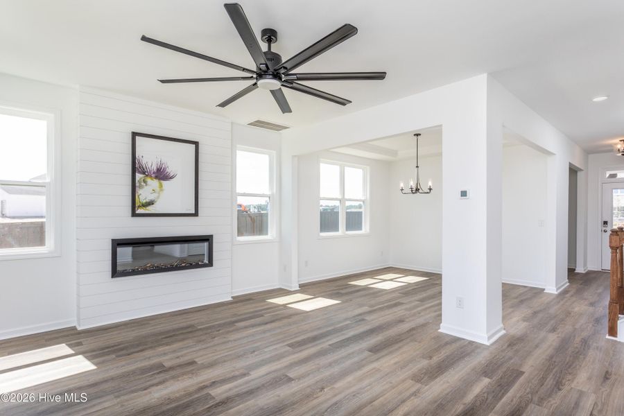 Spacious, unfurnished interior of a new home in Terrapin, Leland (Image 8).
