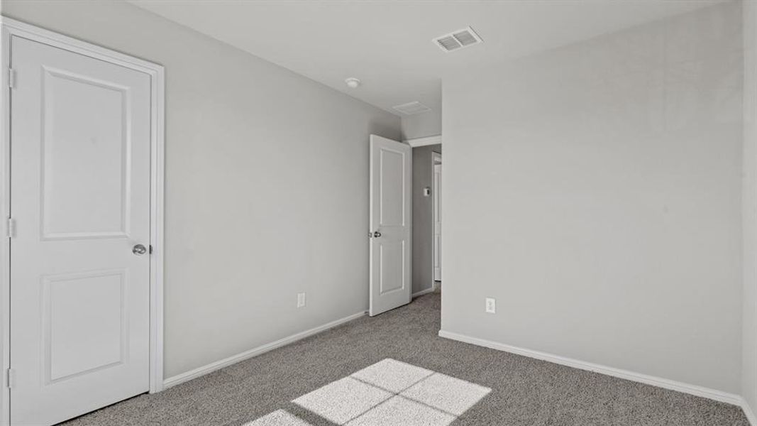 Spacious, unfurnished interior of a new home in Rosewood at Beltmill, Fort Worth (Image 17).