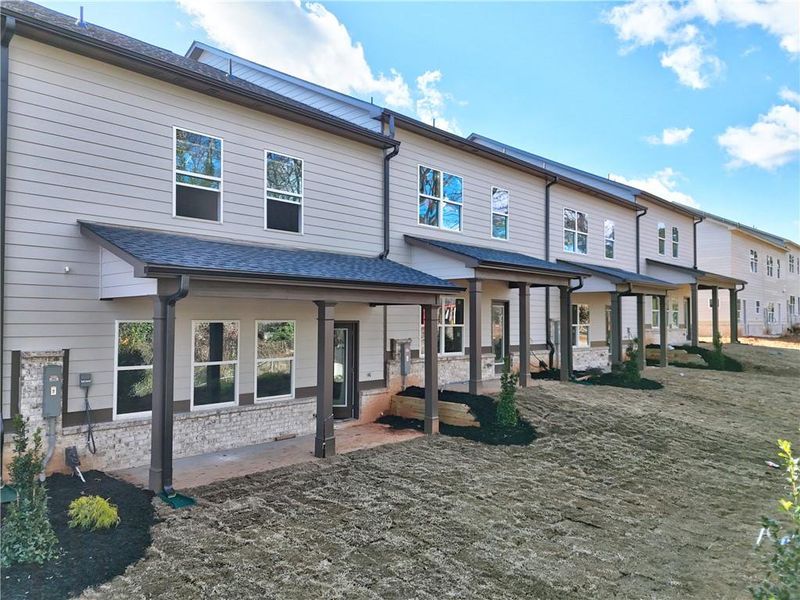 Exterior details and patio area of a home in , Norcross (Image 3).