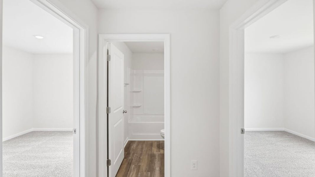 Spacious, unfurnished interior of a new home in Durbin Meadows, Fountain Inn (Image 25).