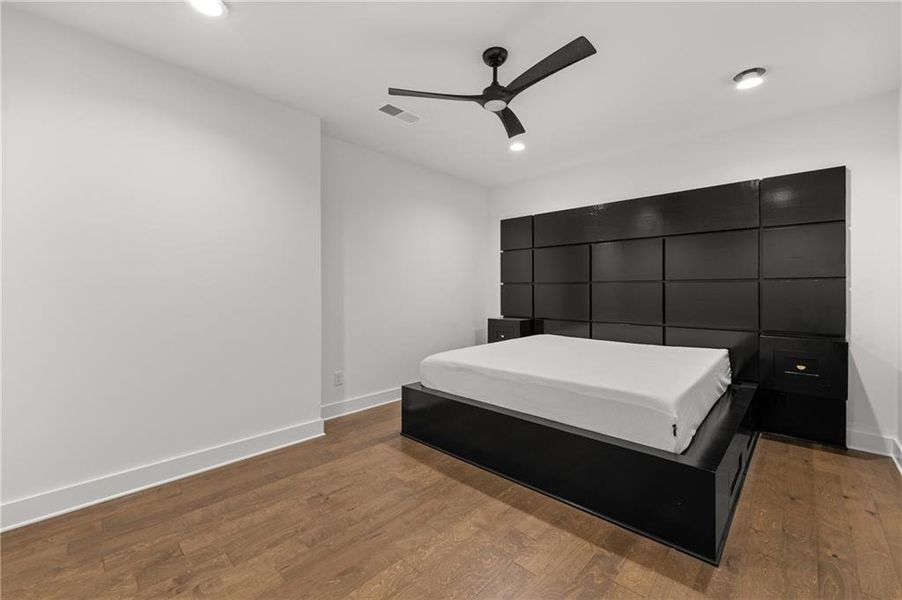 Furnished interior view inside a new home in , Dawsonville (Image 44).