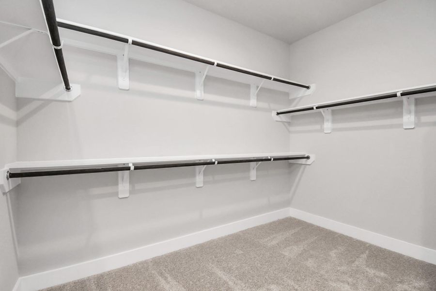 Sample photo of completed home with similar floor plan. Actual colors and selections may vary. Sample photo of completed home with similar floor plan. Actual colors and selections may vary.