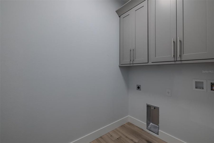 Spacious, unfurnished interior of a new home in , New Port Richey (Image 28).