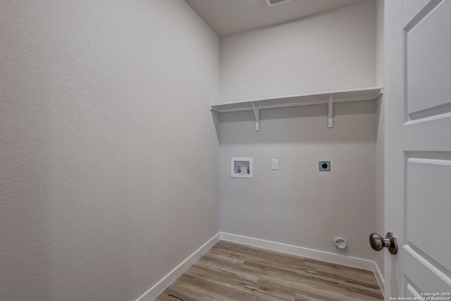 Image 14 of a home in Rosemont Hill.